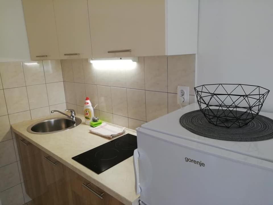 Apartmani Roko, Sevid Marina Exterior photo